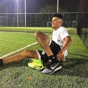 Meet your Posher, Cecilio